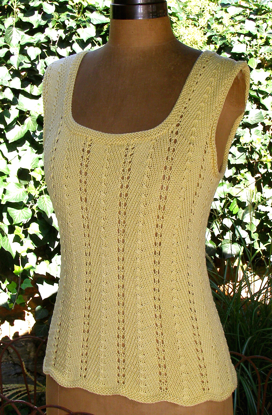 Knitted Summer Tops Patterns Free Summery Top Knitting Pattern ...